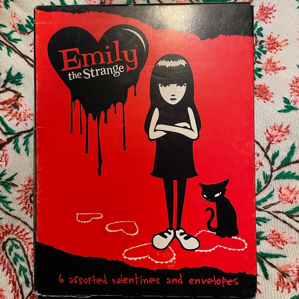 🖤 Emily the Strange Valentine Cards – Vintage Boxed Set